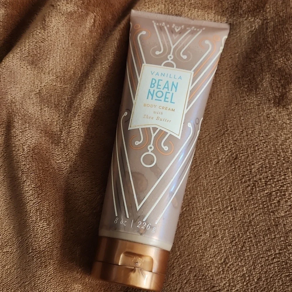 Bath & Body Works picture this